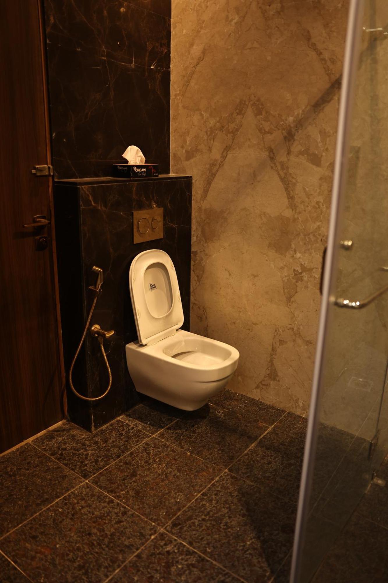 Mstays Ecr By Mirabilis Hotel Chennai Bagian luar foto