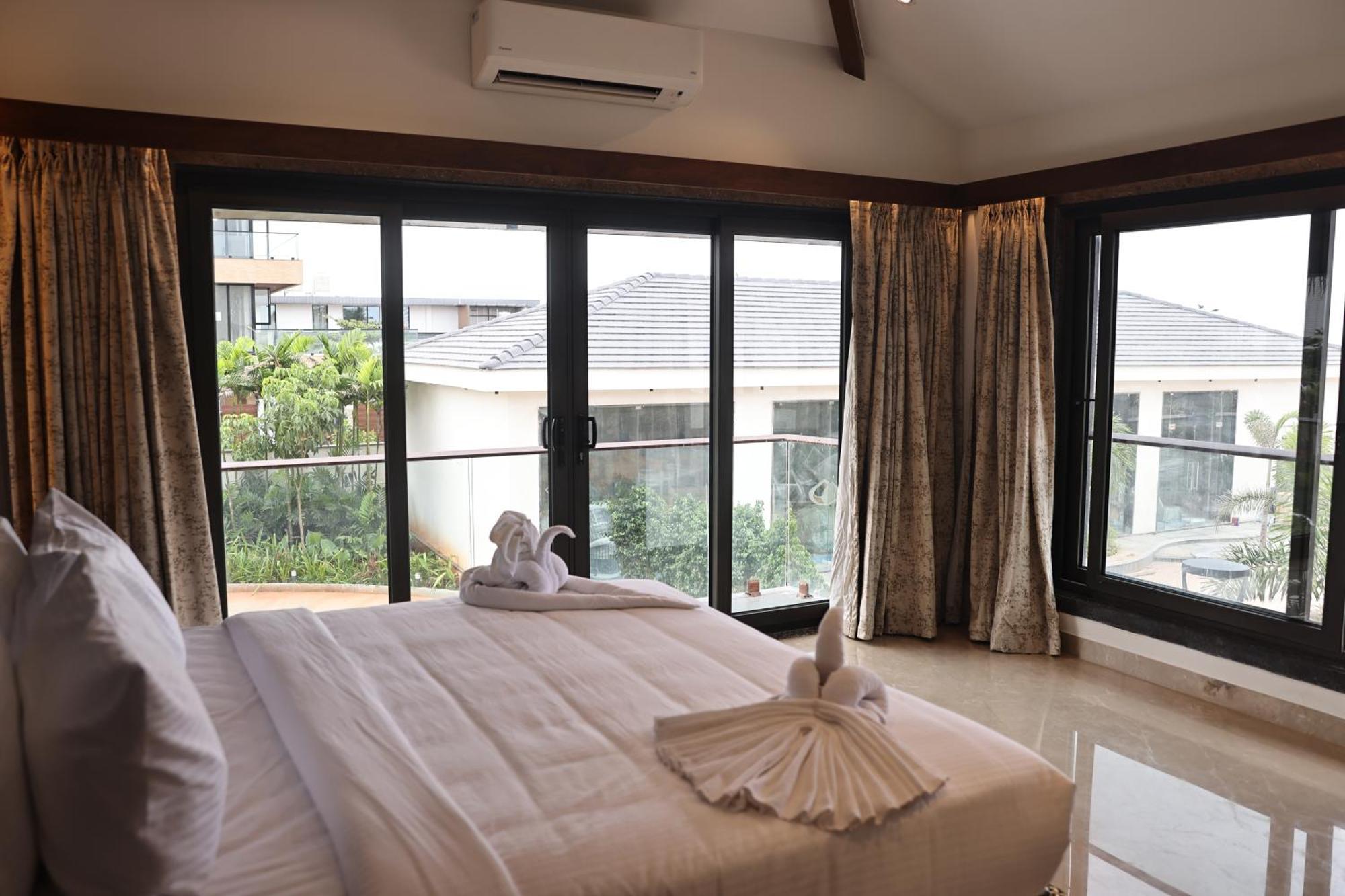 Mstays Ecr By Mirabilis Hotel Chennai Bagian luar foto